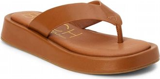 Matisse Footwear Womens Mallorca Flip Flop Sandal In Cognac