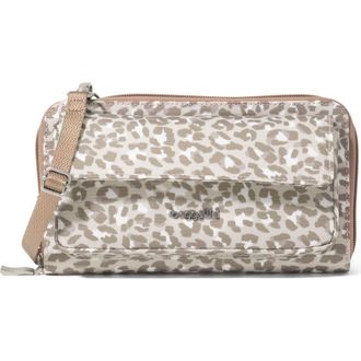 Baggallini RFID Phone Wallet Crossbody Bag in Mocha Cheetah Print at Nordstrom