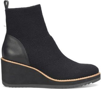 S&ouml;fft Elaina Wedge Knit Bootie in Black at Nordstrom, Size 6.5