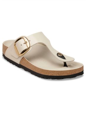Birkenstock Womens Gizeh Big Buckle Natural Leather Patent In Regular Width In High-Shine Oyster