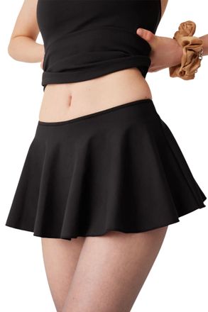 Frankies Bikinis Star Low Rise Skort In Black