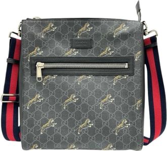 Gucci Pre-owned Cross Body Bags, female, Black, Size: ONE SIZE Pre-owned GG Supreme Shoulder Bag