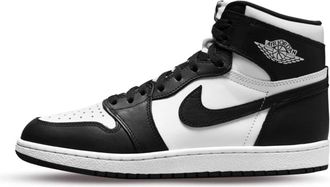 Nike Jordan Retro High Zwart Wit Sneakers - Heren - Fitnessschoenen - Zwart - 47 1/2 EU - Leer - Fitness