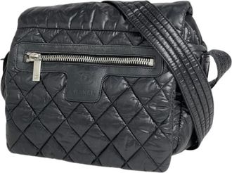 Chanel Pre-owned Cross Body Bags, female, Black, Size: ONE SIZE Pre-owned Vintage Shoulder Bag