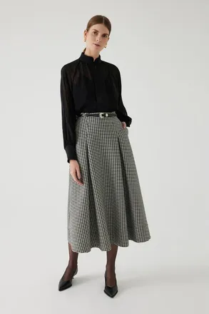 Exquise Adesina A Line Midi Skirt in Black And Cream at Nordstrom, Size X-Small