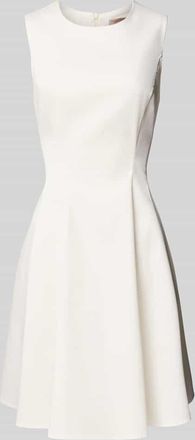 Rinascimento Rinascimento Cocktailkleid mit Rundhalsausschnitt in Weiss, Gr&ouml;&szlig;e M