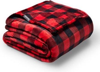 Bare Home Microplush Fleece Throw Blanket in Buffalo Plaid - Red/black at Nordstrom, Size Standard