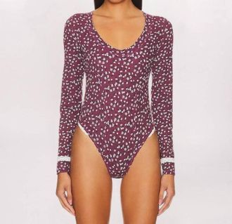 Free People Womens Long Sleeve Ditsy Floral Sugar Dreams Bodysuit In Wine