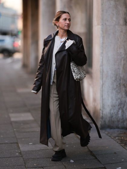 Saldi invernali 2022: 5 pantaloni trendy scontati