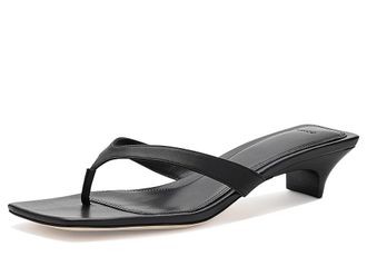 Vince San Juan Thong Sandals Womens Sandals Black : 6.5 M, Leather/Suede
