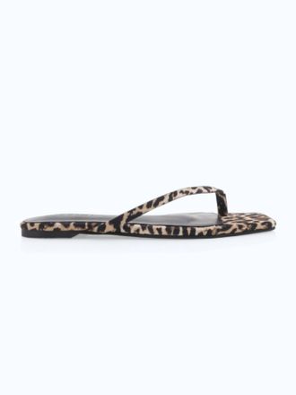 Billini Womens Tove Thong Sandal In Leopard Satin