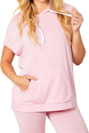 French Kyss Sleeveless Hoodie With Pocket In Blush