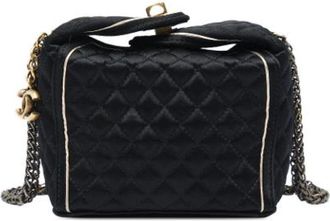 Chanel Pre-owned Vintage Quilted Satin Shoulder Bag - Dames - Vintage Schoudertas - Zwart - ONE Size - Satijn - Vintage