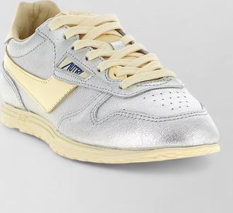 Autry windspin low sneakers perforated contrast panel