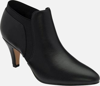 Lotus Womens Kristina Womens High Cut Court Shoes - Black - Size: 4