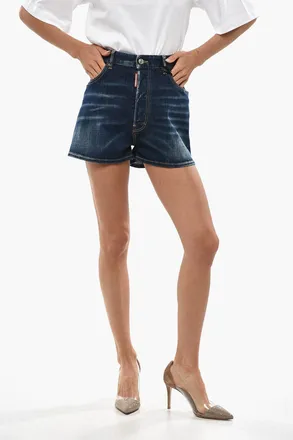 Dsquared2 Shorts in Denim Effetto Stonewashed con Bottoni Logati Dsquared2