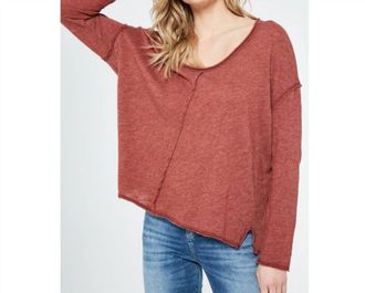 Bloomingdale's Get Up & Go Long Sleeve Tee In Chili Oil