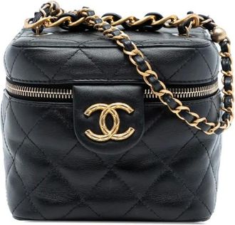 Chanel Trousse CC in pelle di vitello trapuntata con catena 2021-2025 - Nero