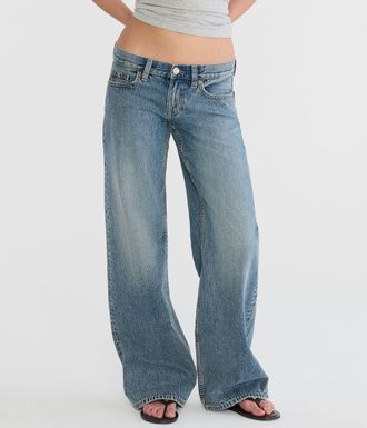 A&eacute;ropostale Super Low-Rise Baggy Wide Leg Jean