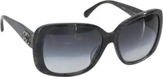 Chanel Pre-owned Accessories, female, Black, Size: ONE SIZE Pre-owned Plastic Sunglasses