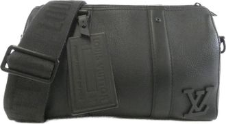 Louis Vuitton Black Leather Shoulder Bag (Pre-Owned)