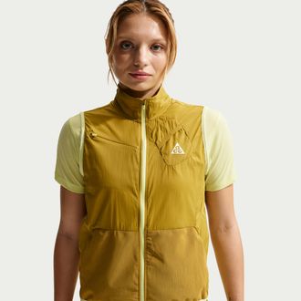 Nike Womens Nike ACG Trail Running Vest in Green | IO9770-322