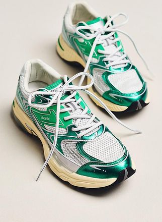 Etonic Evolution Metallic Sporty Sneakers