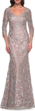 La Femme Beautiful Lace Long Dress with V Neckline and Sleeves in Mauve at Nordstrom, Size 18