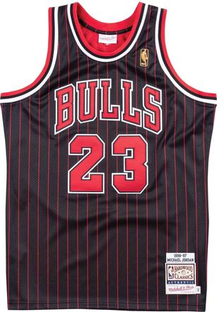 Mitchell & Ness x NBA Chicago Bulls 1996-97 Jerseys Michael Jordan 23 AJY4AC18126-CBUBLCK96MJO