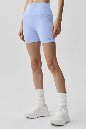 Alo | 5 Seamless Ribbed Favorite Short in Light Provence Blue, Size: Medium
