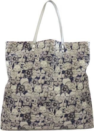 Chanel Gray Nylon Tote Bag (Pre-Owned)