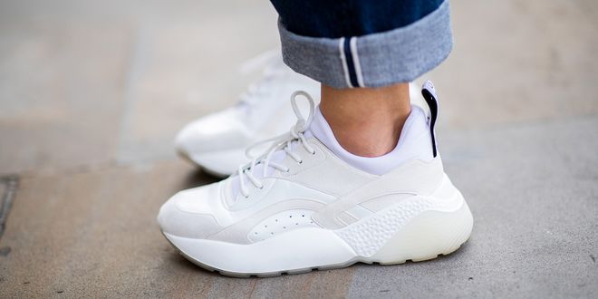 4 wenig bekannte nachhaltige Sneakermarken neben Veja