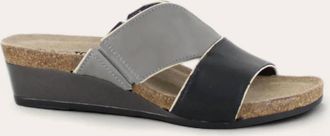 Naot Women Tiara Wedge In Fog Gray/soft Black