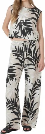 Dex Clothing Abstract Leaf Set In Tan And Black