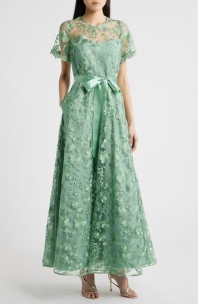 Tahari by ASL Floral Embroidery Short Sleeve Gown in Sage at Nordstrom, Size 14