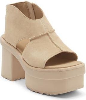 UGG New Heights Platform Sandal in Mustard Seed at Nordstrom Rack, Size 9.5