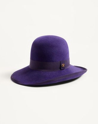 Valentino Garavani Cappello Vlogo Signature In Tessuto Lapin Donna VIOLA 55