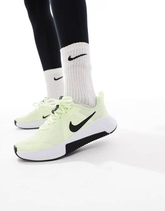 Nike MC 3 - Sneakers verdi e bianche-Verde