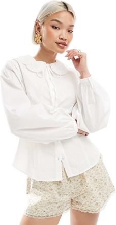 Miss Selfridge fitted collar blouse in white