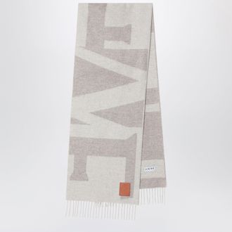 Loewe Sciarpa grigia chiara in cashmere con patch Anagram