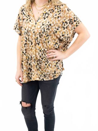 Adrienne V-Neck Shimmer Top In Cheetah