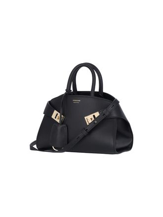 Ferragamo Womens Bags Black Calf Leather