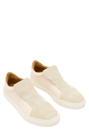 John Varvatos Reed Laceless Low Top Sneaker in Faded Twine at Nordstrom, Size 7.5