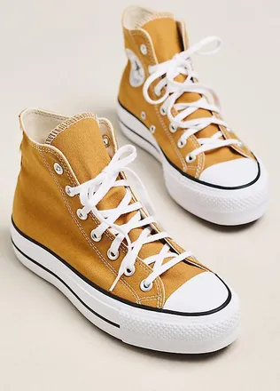 Converse Chuck Taylor Lift Platform Sneakers