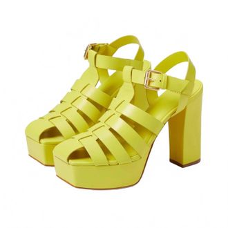 Carrano Womens Thea Leather Platform Sandal In Lemon