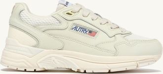 Autry HYPERWAY SNEAKERS IN WHISPER WHITE MESH AND NAPA LEATHER