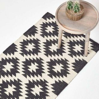Homescapes Homescapes - Zurich Handwoven Black and White 100% Cotton Geometric Pattern Kilim Rug, 66 x 200 cm