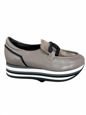 Softwaves Womens Cathy Loafers In Taupe Black