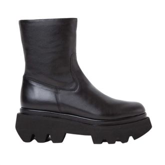 Paloma Barcel&oacute; Osian Leather Ankle Boot In Black