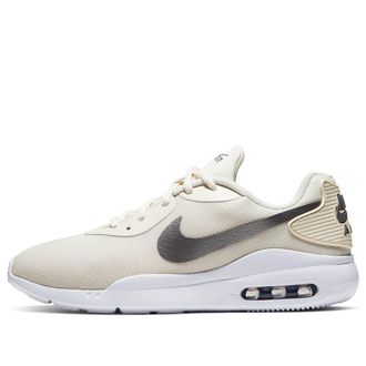 Nike (WMNS) Nike Air Max Oketo Cream Metallic Silver AQ2231-007